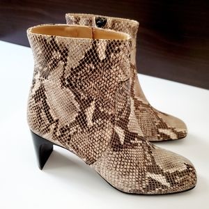 Anthropologie Hanna Snakeskin Ankle Boot Size 8